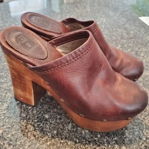 Frye Mara Clogs 5.5 Brown Hippie Mules